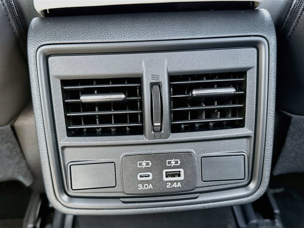 New 2026 Subaru Forester Premium AWD/4WD image 32