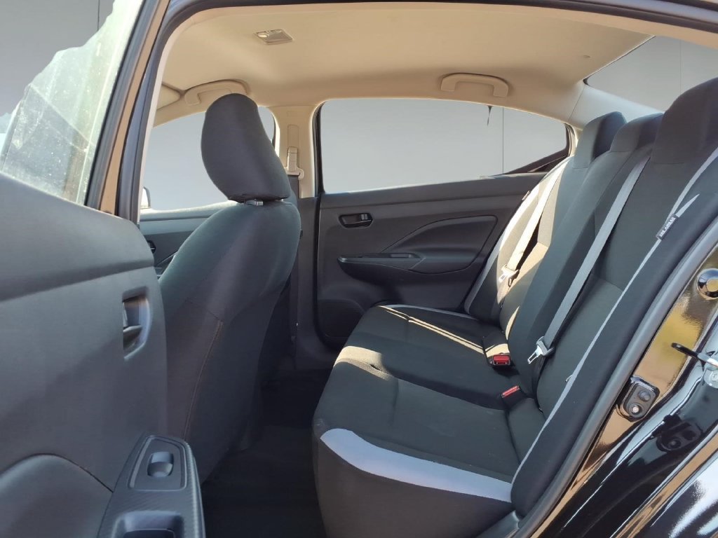 Used 2025 Nissan Versa S w/ S Plus Package FWD image 10