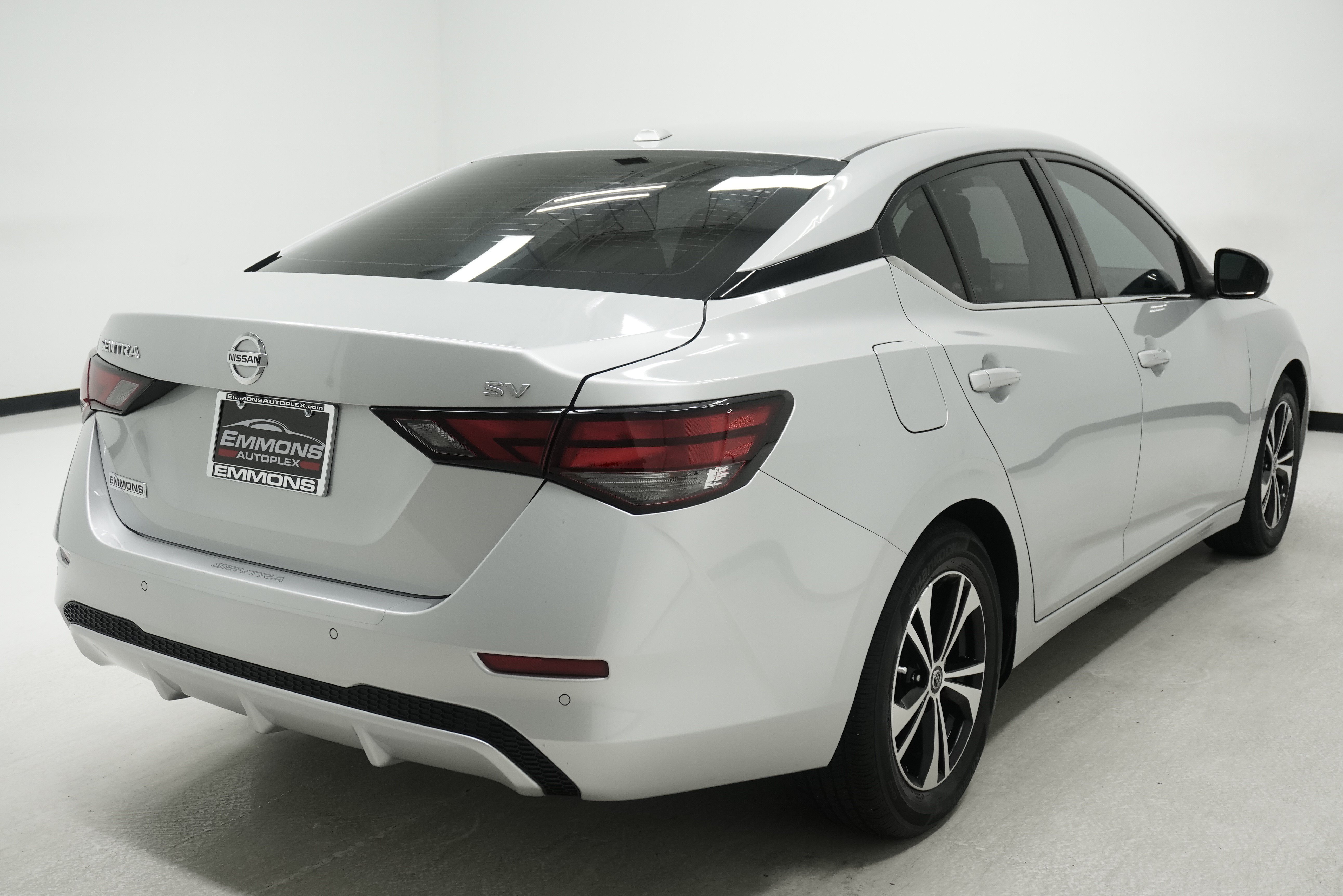 Used 2022 Nissan Sentra SV w/ Trunk Package FWD image 4