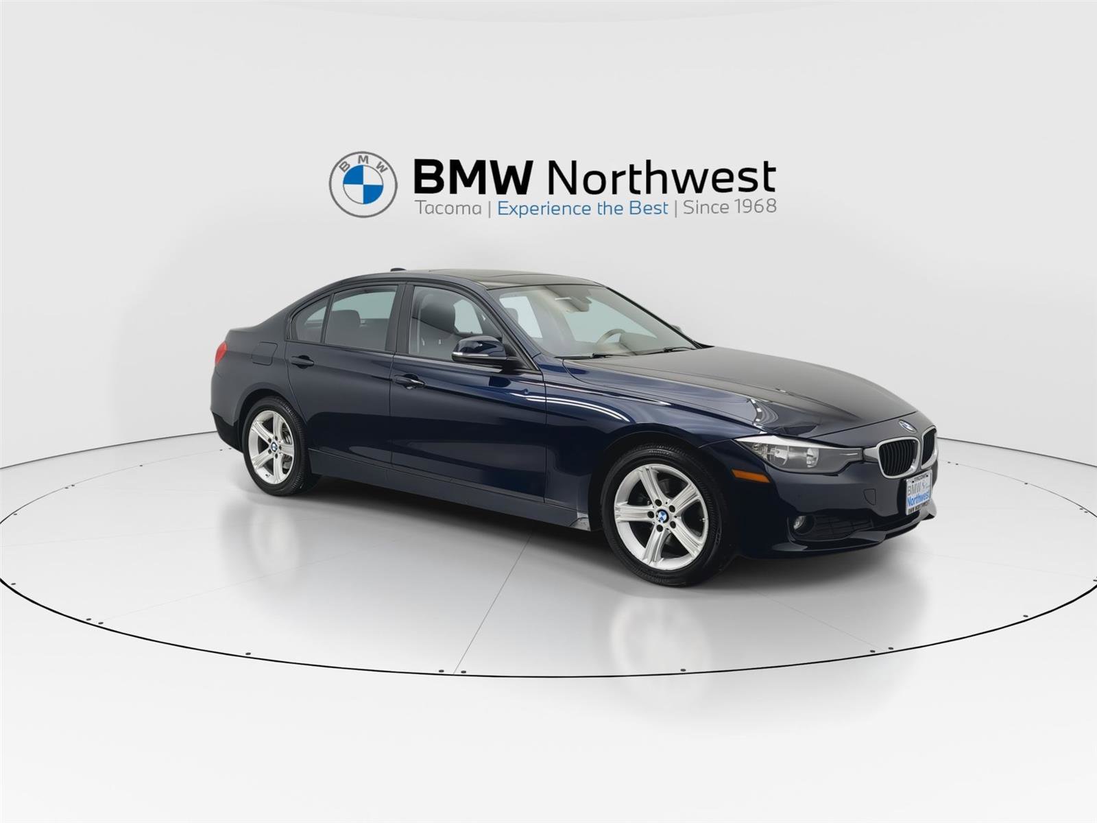 Used 2014 BMW 320i xDrive Sedan image 6