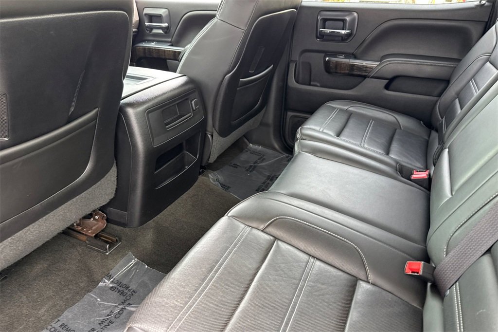 Used 2015 GMC Sierra 3500 Denali w/ Duramax Plus Package image 11