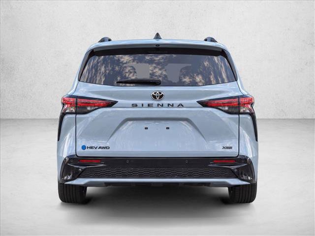 Used 2026 Toyota Sienna XSE AWD/4WD image 6
