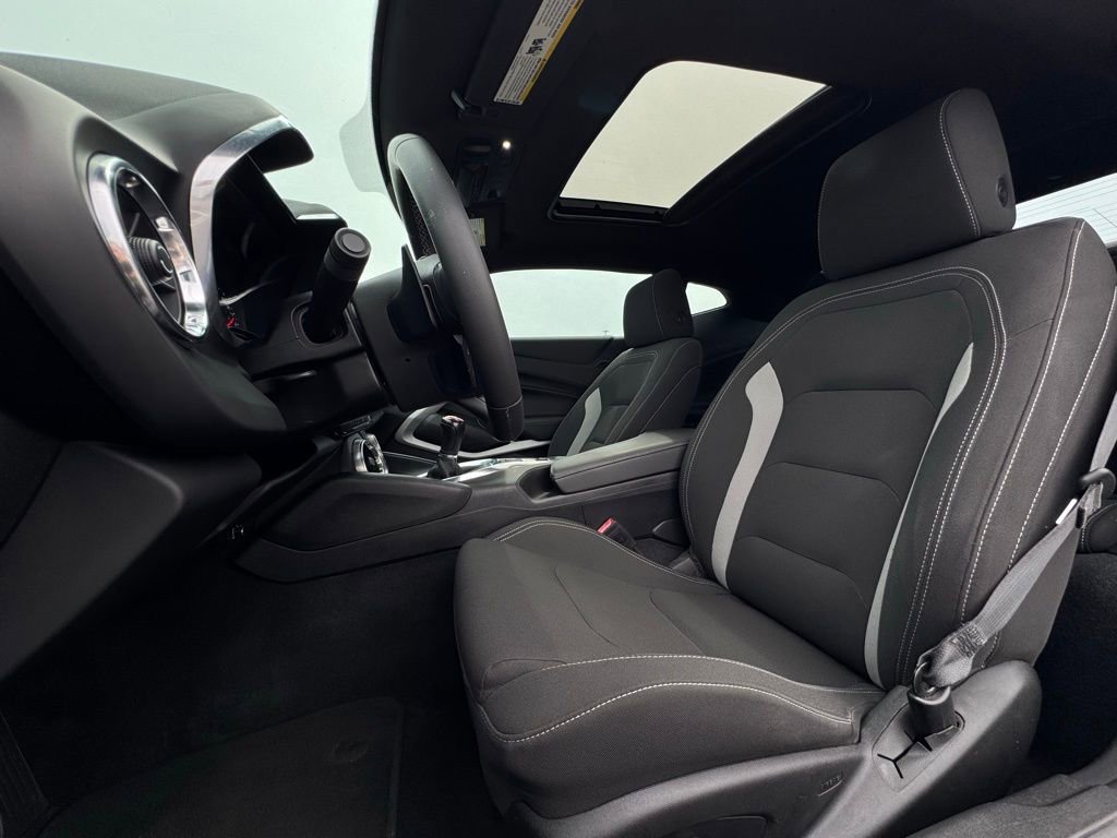 Used 2019 Chevrolet Camaro SS w/ LPO, Ground Effects Package image 16