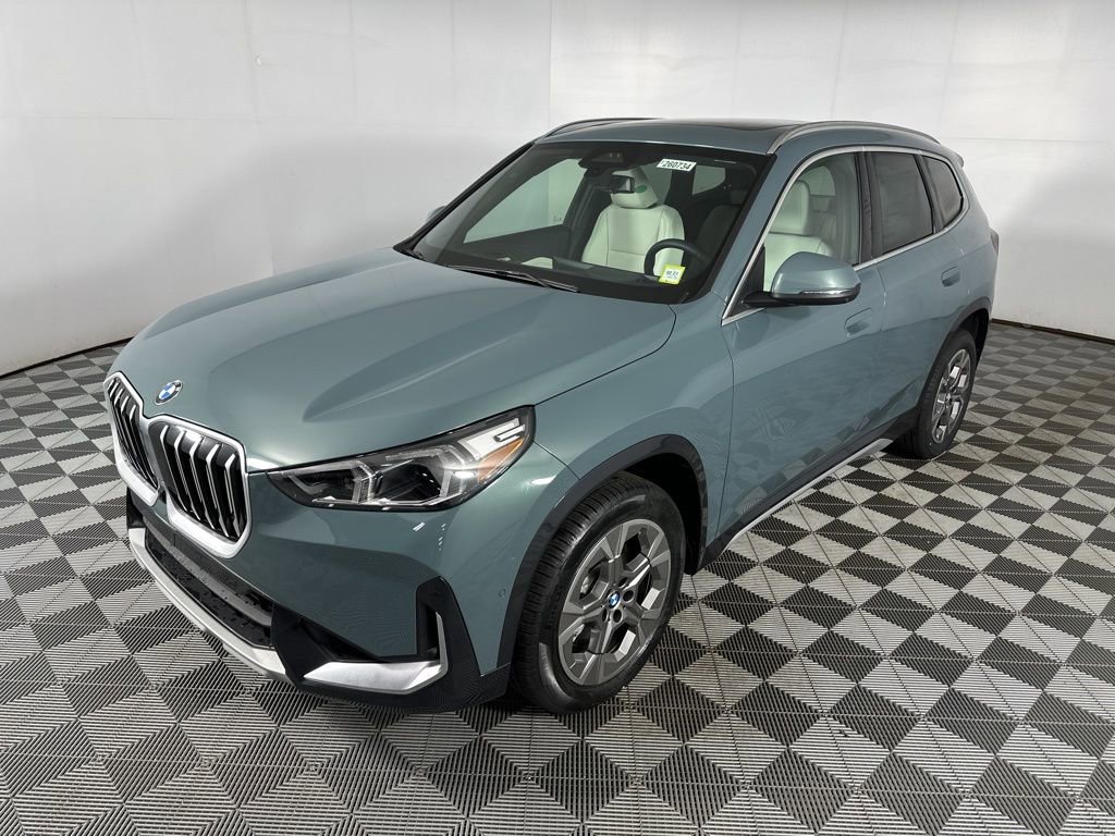 New 2026 BMW X1 xDrive28i w/ Technology Package image 3