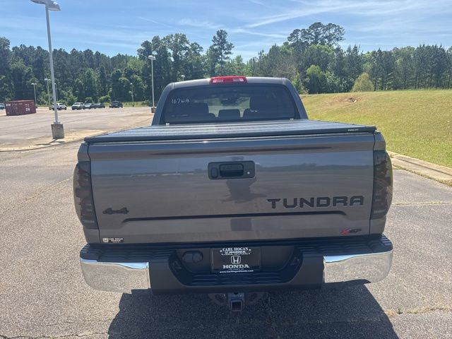 Used 2018 Toyota Tundra SR5 w/ SR5 Upgrade Package image 9