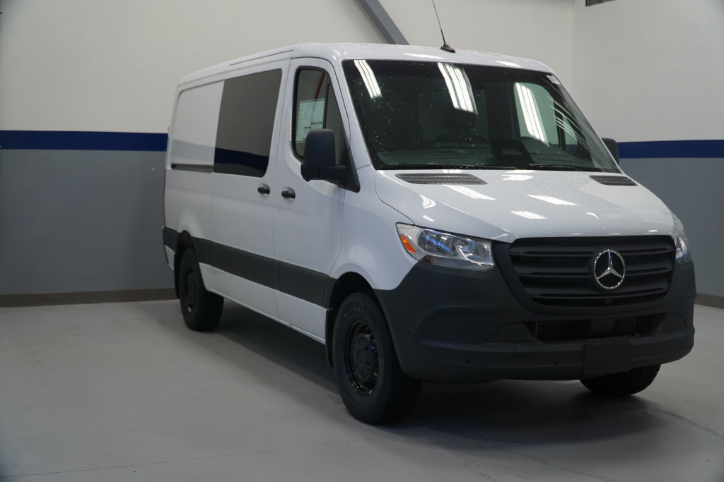 New 2026 Mercedes-Benz Sprinter 2500 image 1