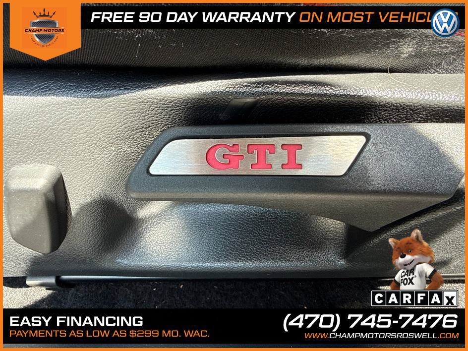 Used 2011 Volkswagen GTI 4-Door FWD image 20