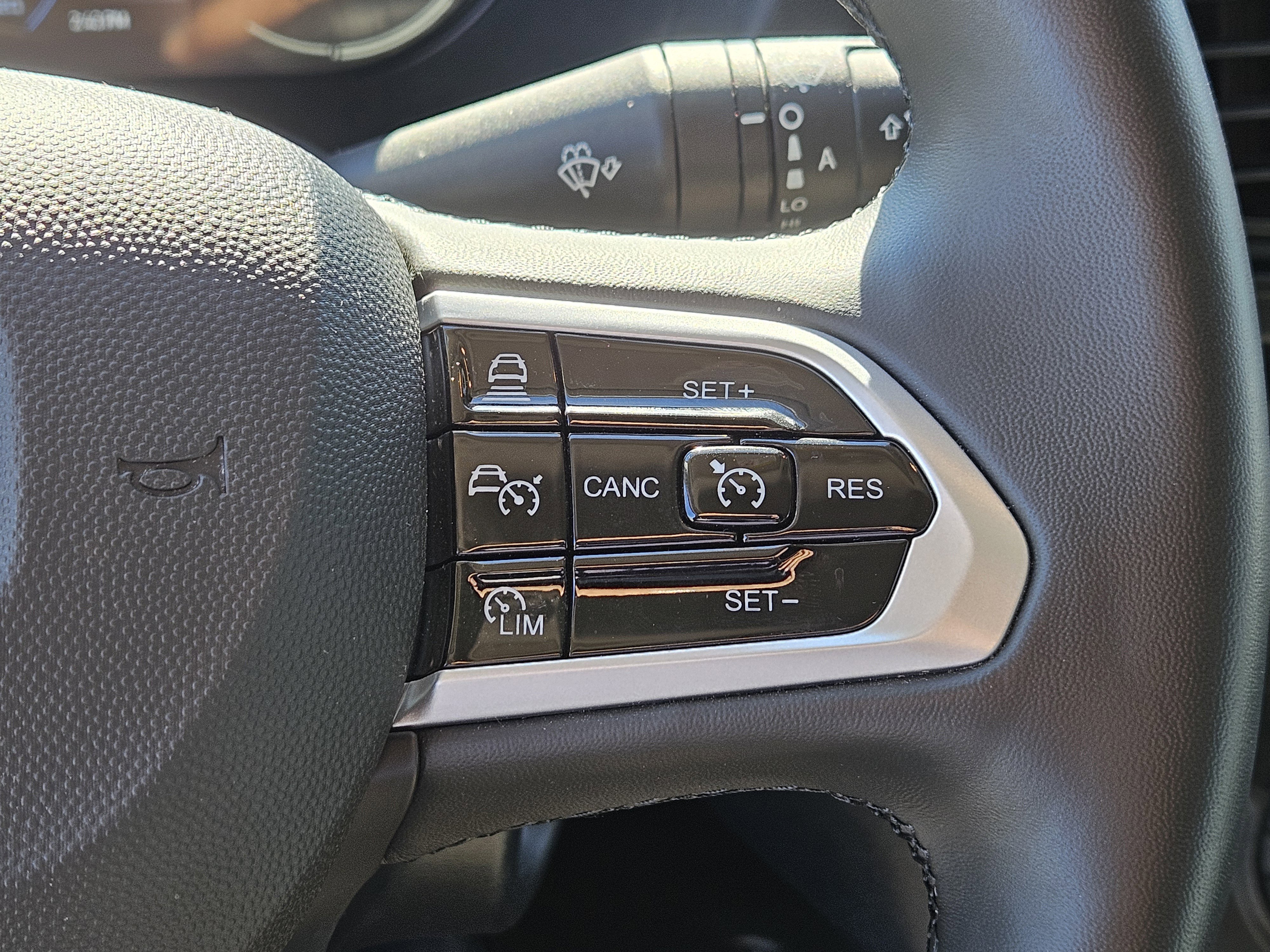 Used 2024 RAM ProMaster 3500 w/ Delivery Van Package image 13