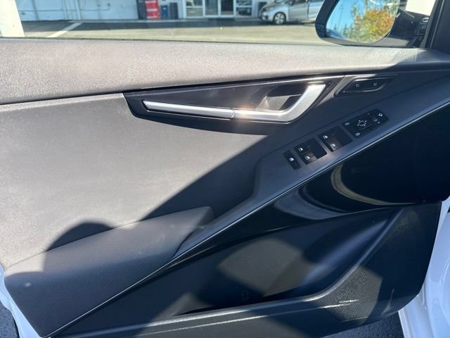 Certified 2024 Kia Niro FWD image 16