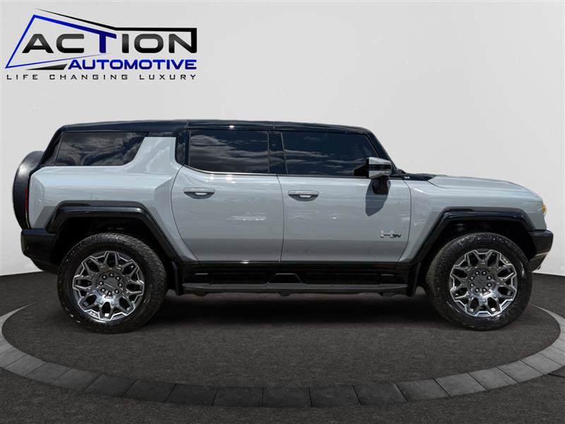 Used 2024 GMC Hummer EV 3X AWD/4WD image 9
