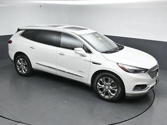 Used 2019 Buick Enclave Avenir w/ Avenir Technology Package AWD/4WD image 45
