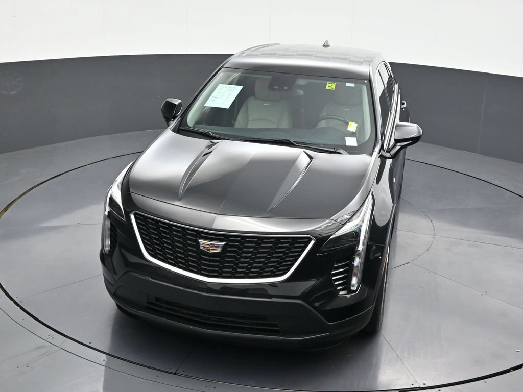 Used 2022 Cadillac XT4 Luxury w/ Driver Awareness Package FWD image 19