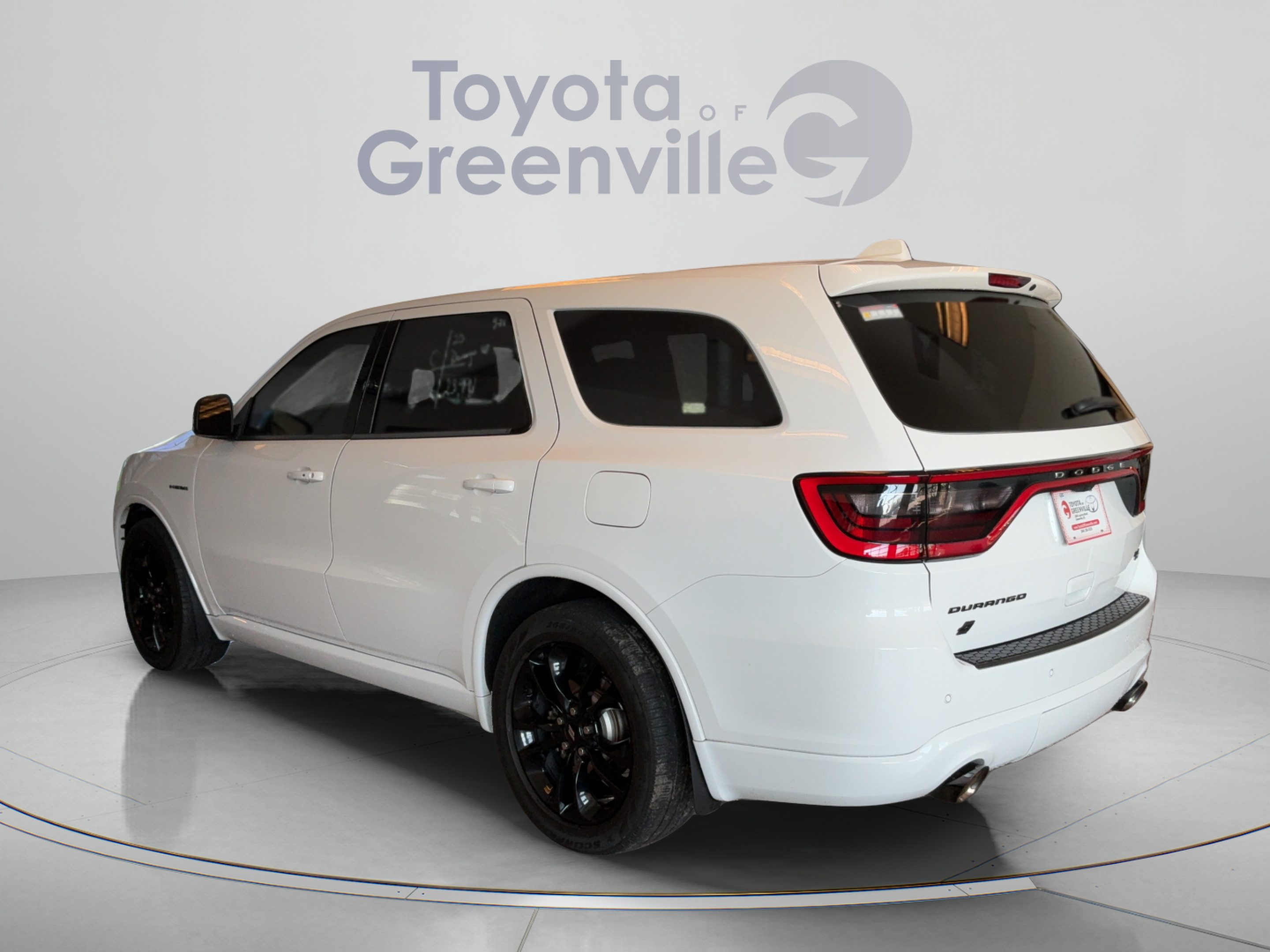Used 2020 Dodge Durango R/T w/ Blacktop Package AWD/4WD image 4