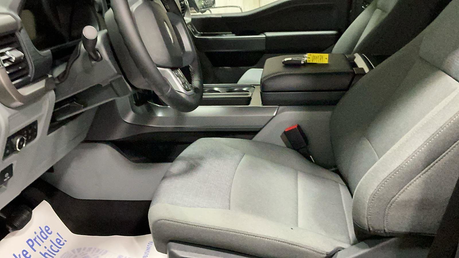 New 2025 Ford F150 XLT w/ Equipment Group 302A MID image 10