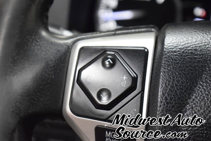 Used 2020 Toyota Tundra Limited AWD/4WD image 16