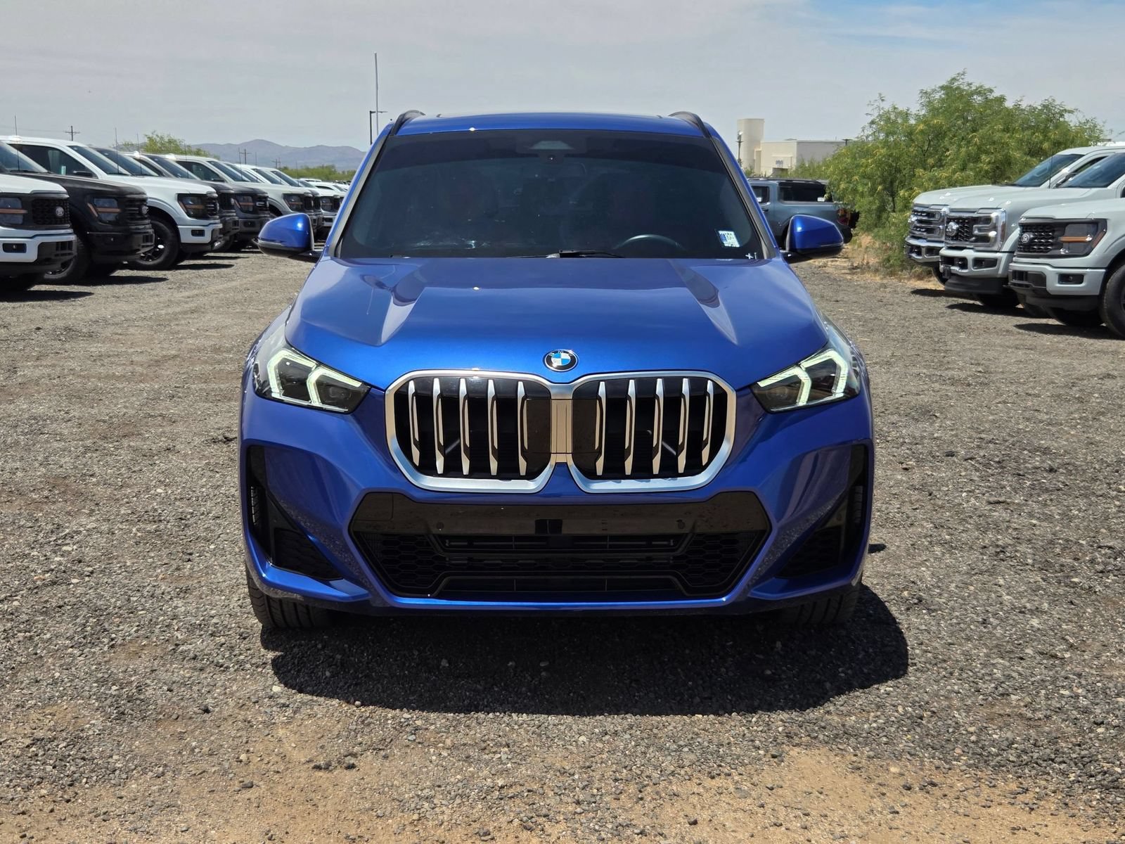 Used 2023 BMW X1 xDrive28i w/ M Sport Package AWD/4WD image 2