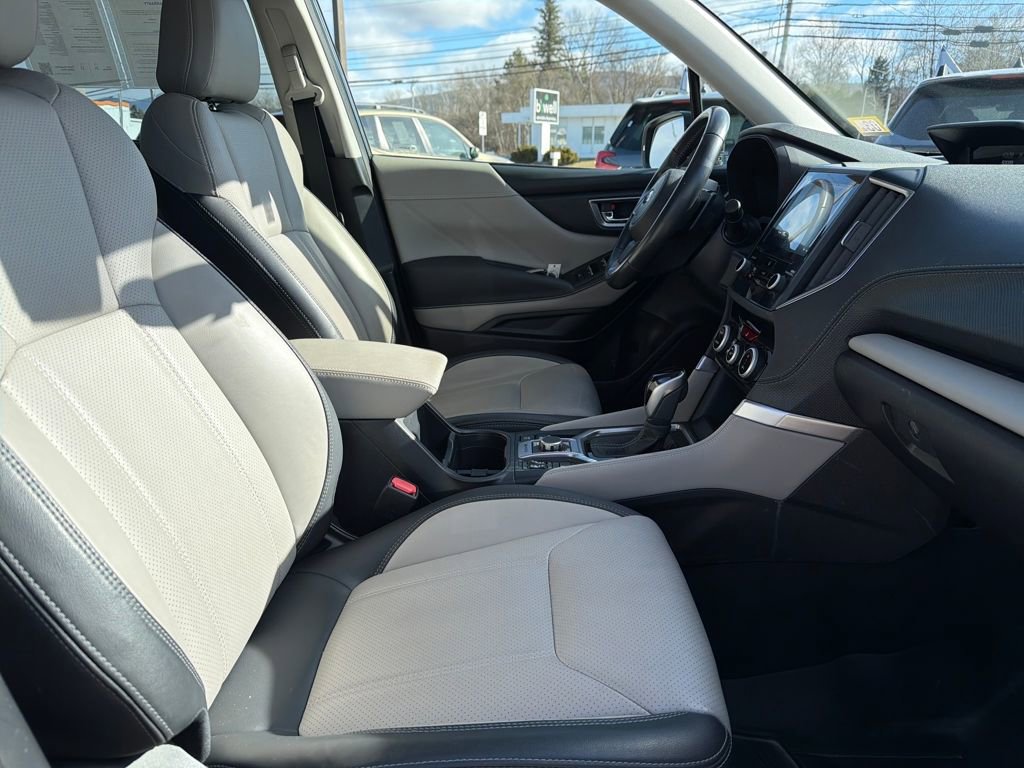 Certified 2023 Subaru Forester Limited image 40
