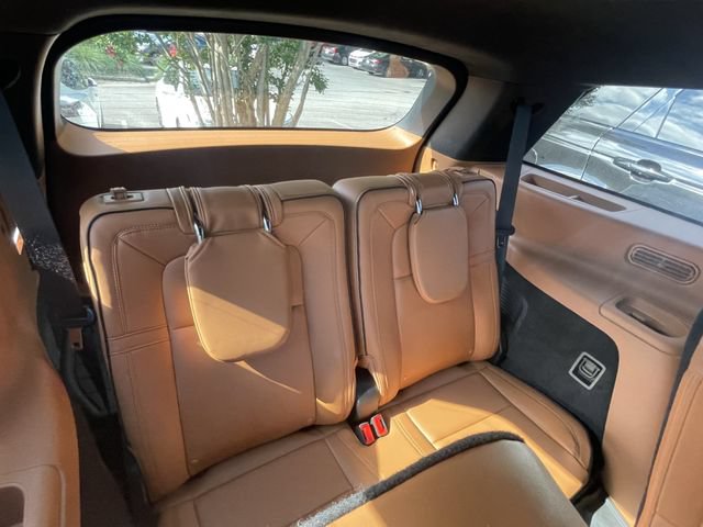 Used 2023 Lincoln Aviator Black Label w/ Class IV Trailer Tow Package AWD/4WD image 19