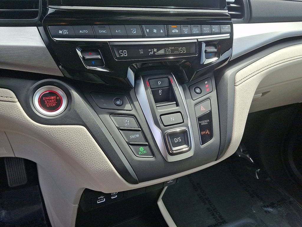 Used 2025 Honda Odyssey EX-L image 16
