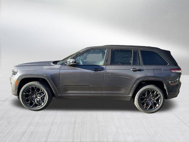 New 2025 Jeep Grand Cherokee Summit image 8