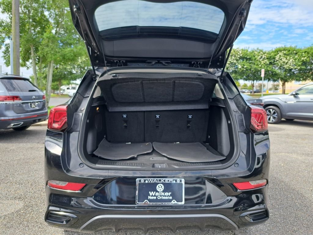 Used 2024 Buick Encore GX Sport Touring AWD/4WD image 24