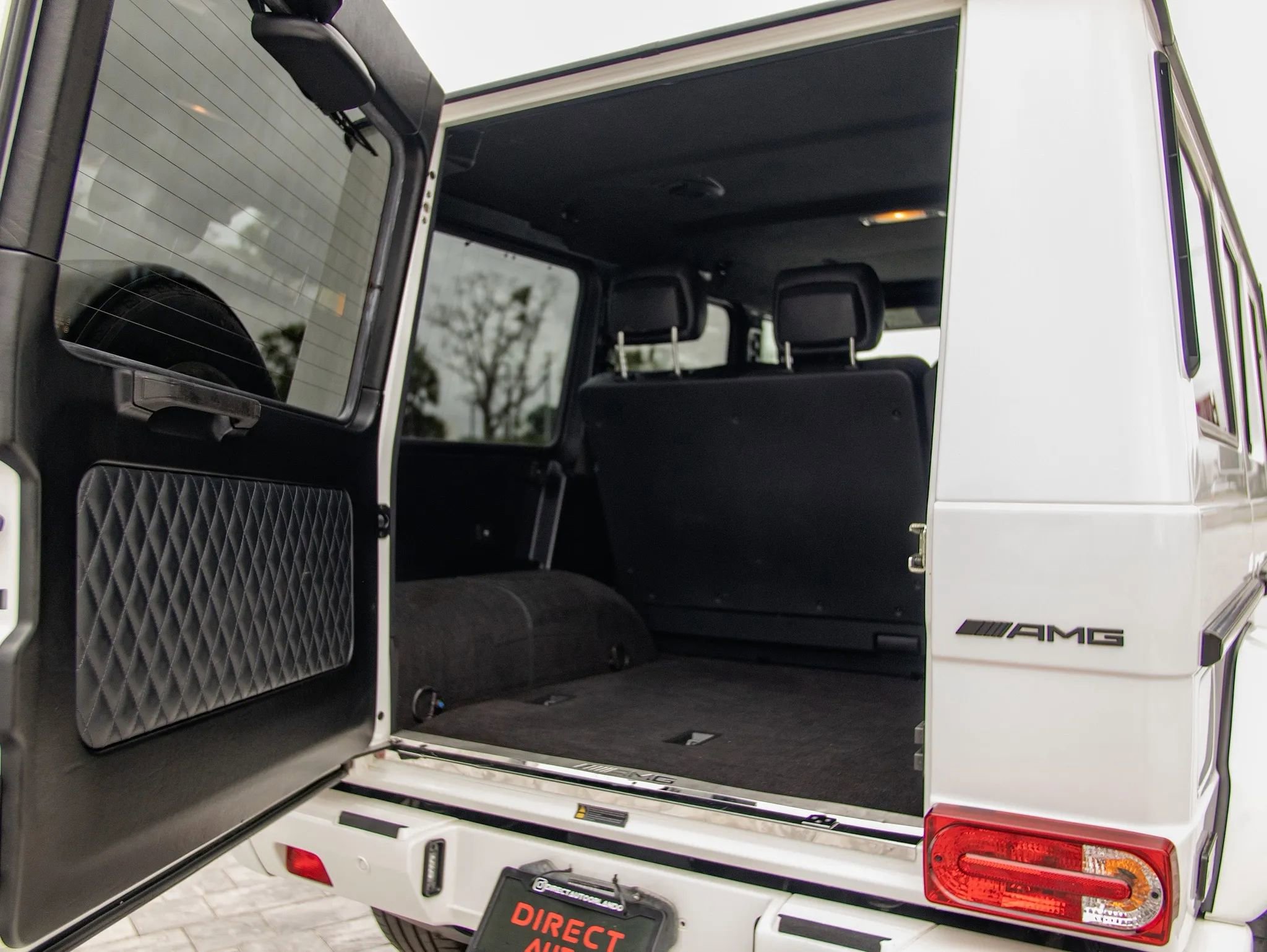 Used 2015 Mercedes-Benz G 63 AMG 4MATIC image 29