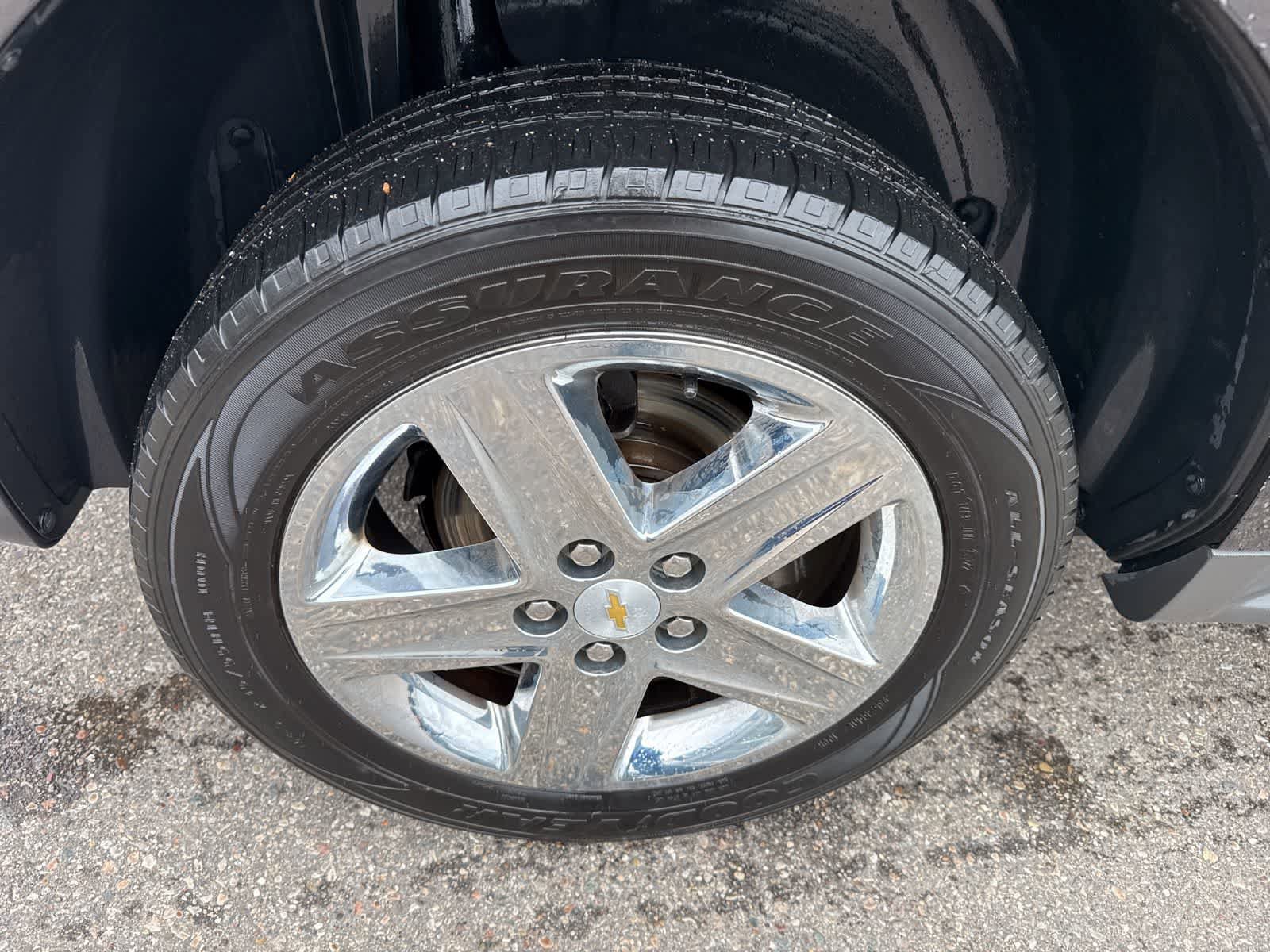 Used 2014 Chevrolet Equinox LTZ image 12