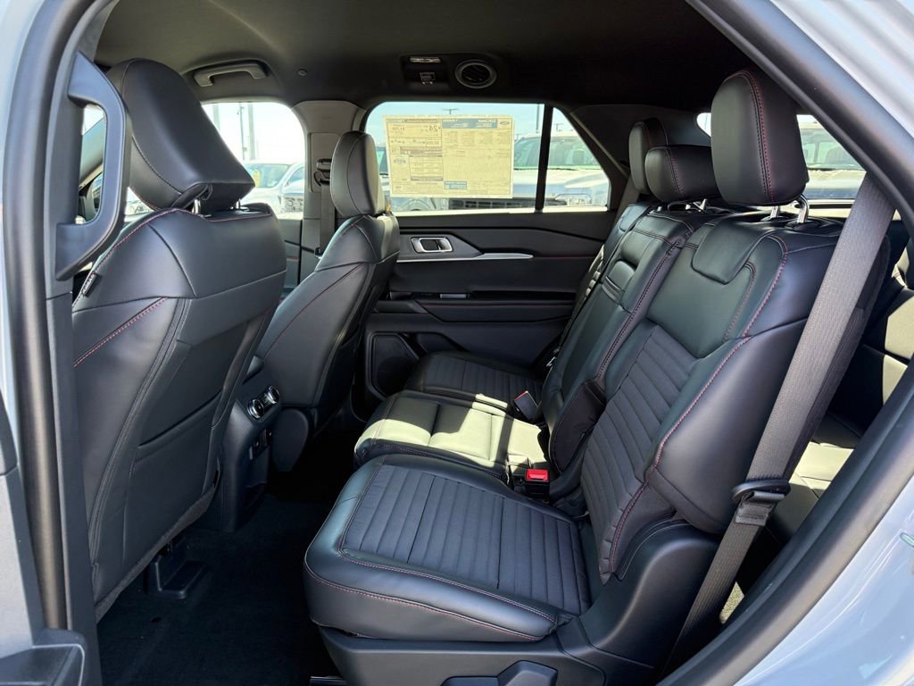 New 2026 Ford Explorer ST-Line image 10