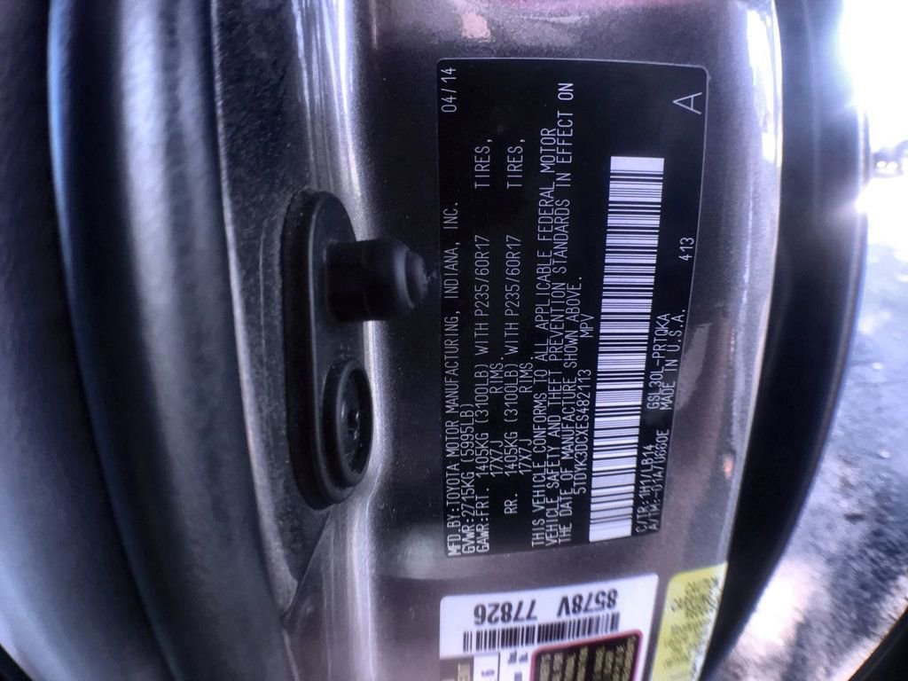 Used 2014 Toyota Sienna XLE w/ Entertainment Package image 26