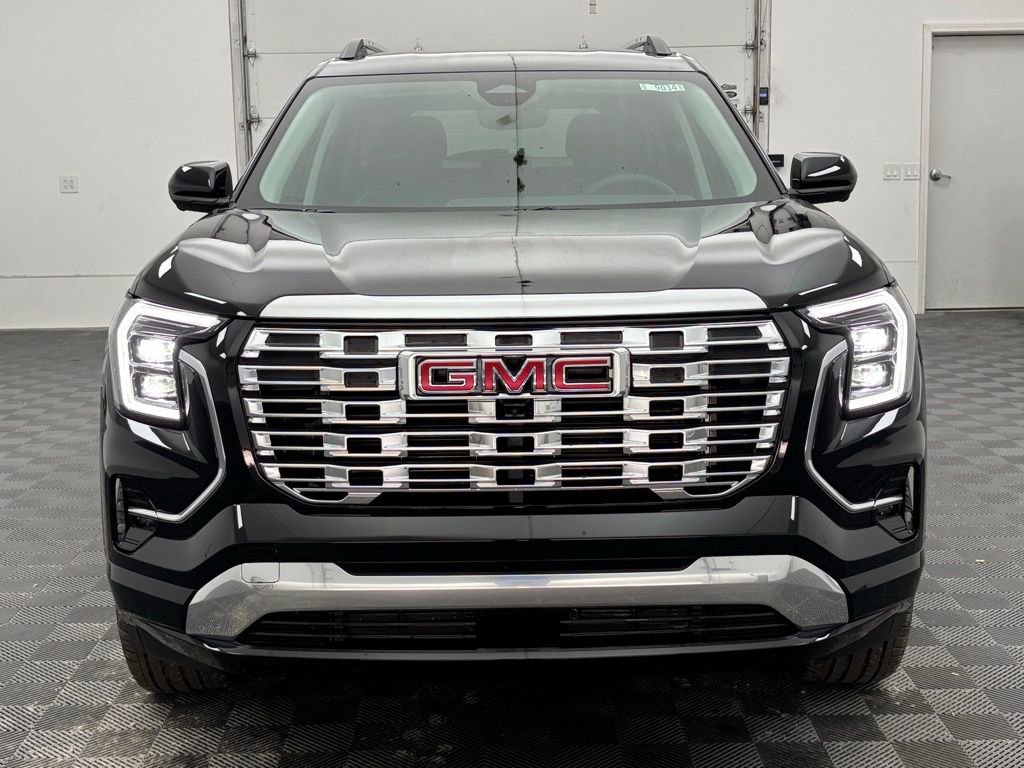 New 2026 GMC Terrain Denali w/ LPO, Floor Liner Package image 15