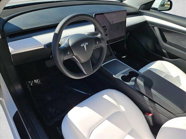 Used 2021 Tesla Model 3 Standard Range Plus RWD image 10