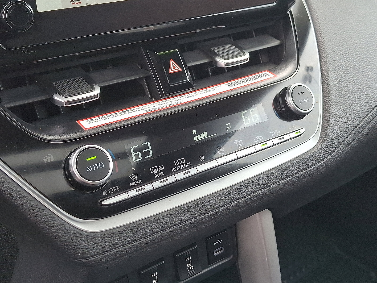 Certified 2023 Toyota Corolla Cross XLE w/ Convenience Package image 17