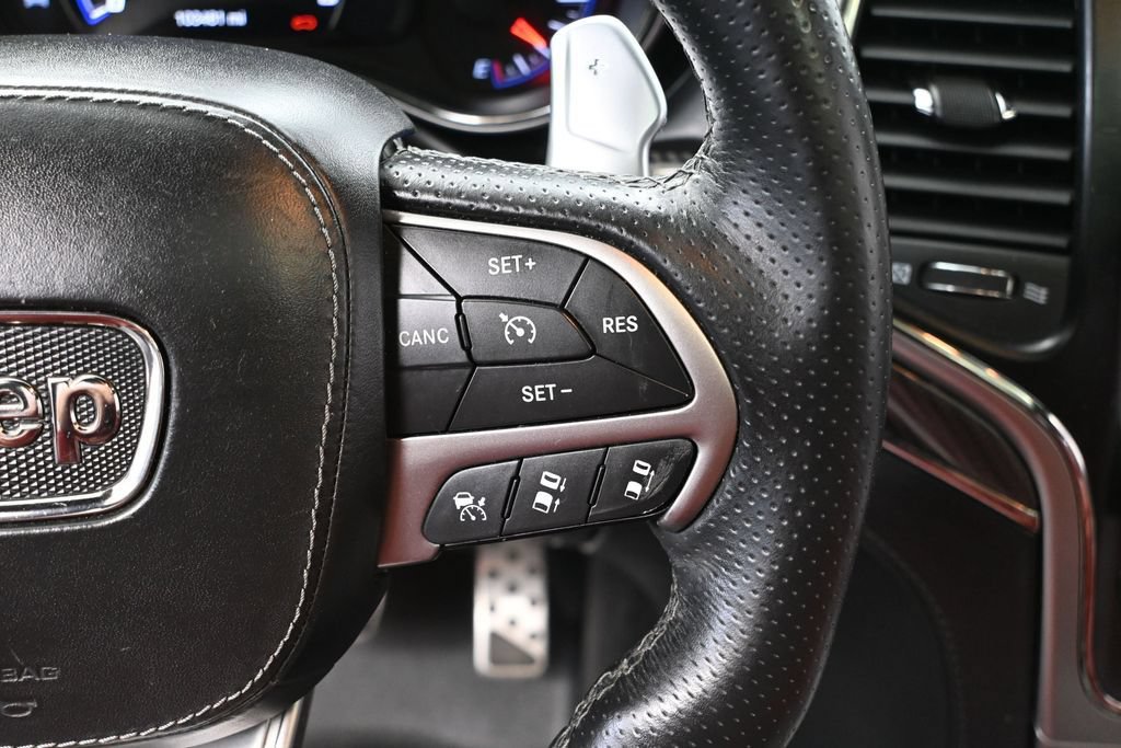 Used 2017 Jeep Grand Cherokee SRT AWD/4WD image 24