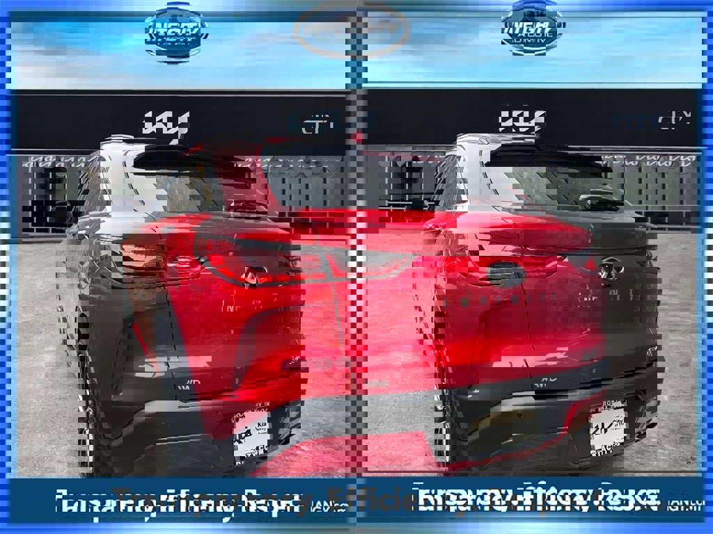 Used 2023 INFINITI QX55 Essential image 5