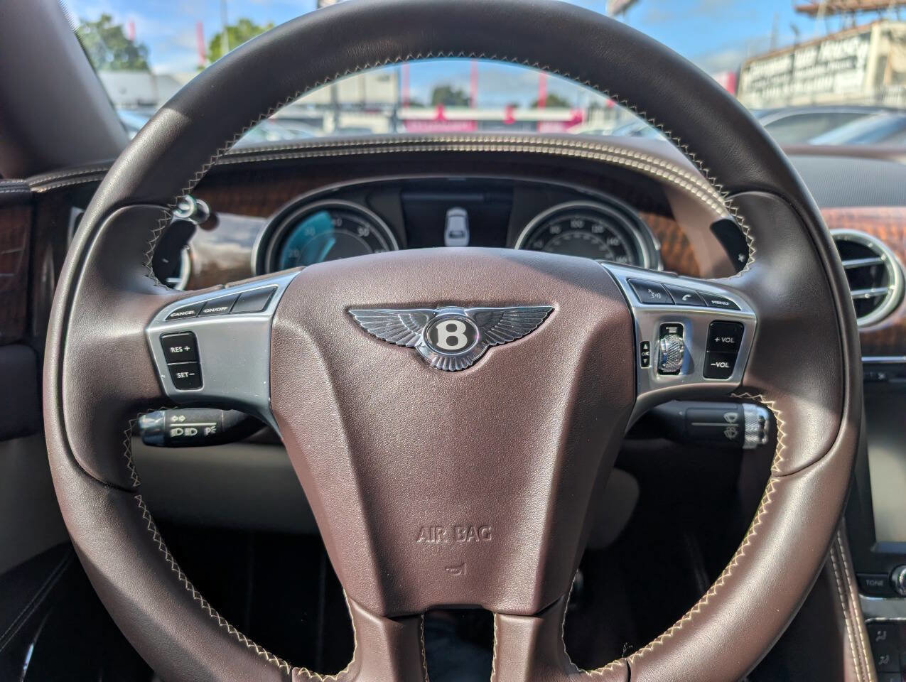 Used 2015 Bentley Flying Spur W12 AWD/4WD image 14