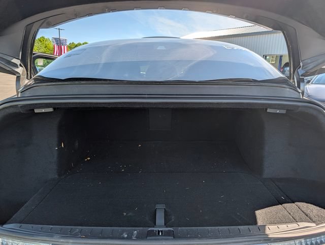 Used 2024 Lucid Air Pure RWD image 11