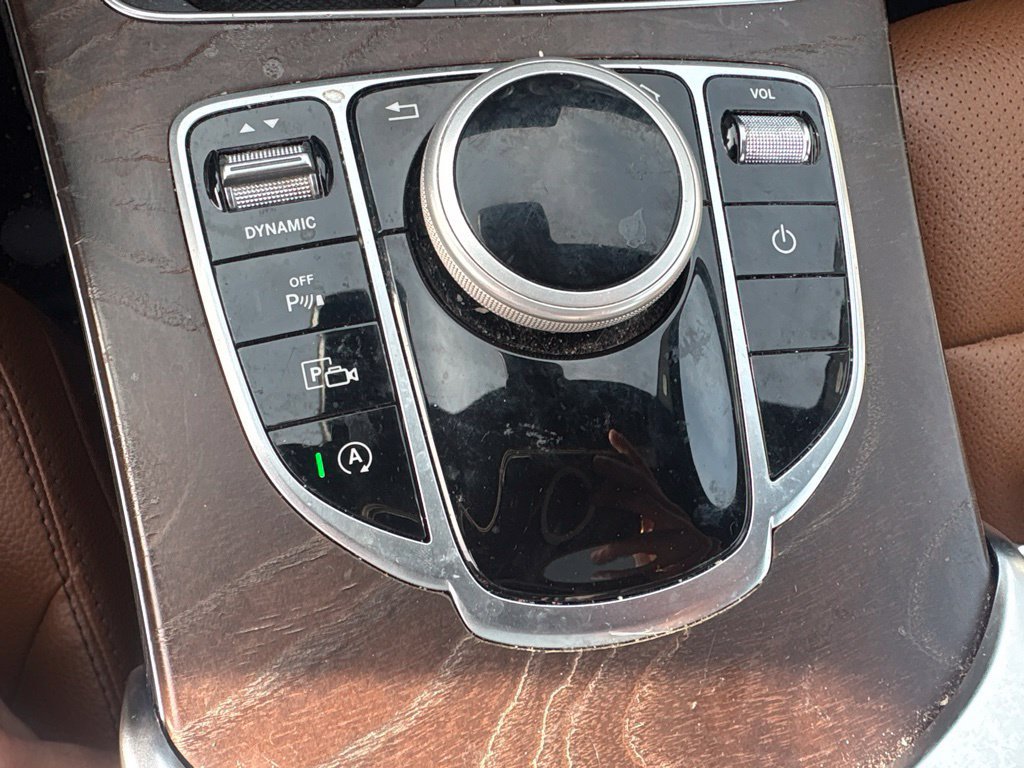 Used 2021 Mercedes-Benz C 300 Sedan image 35