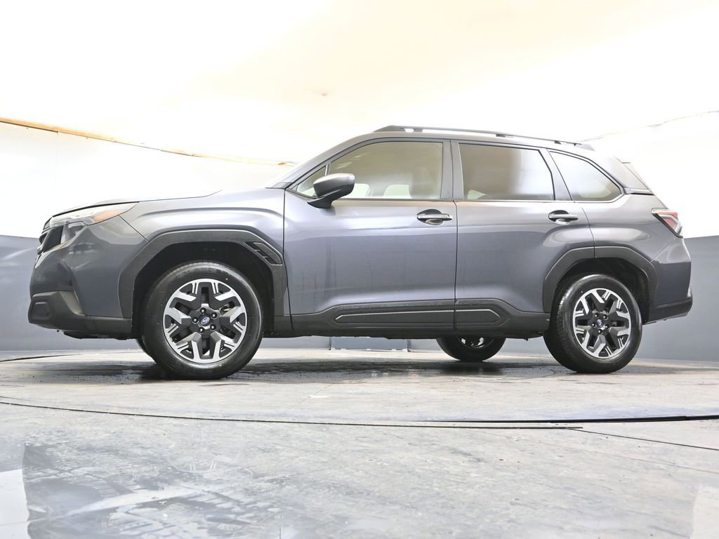 Certified 2025 Subaru Forester Premium image 30