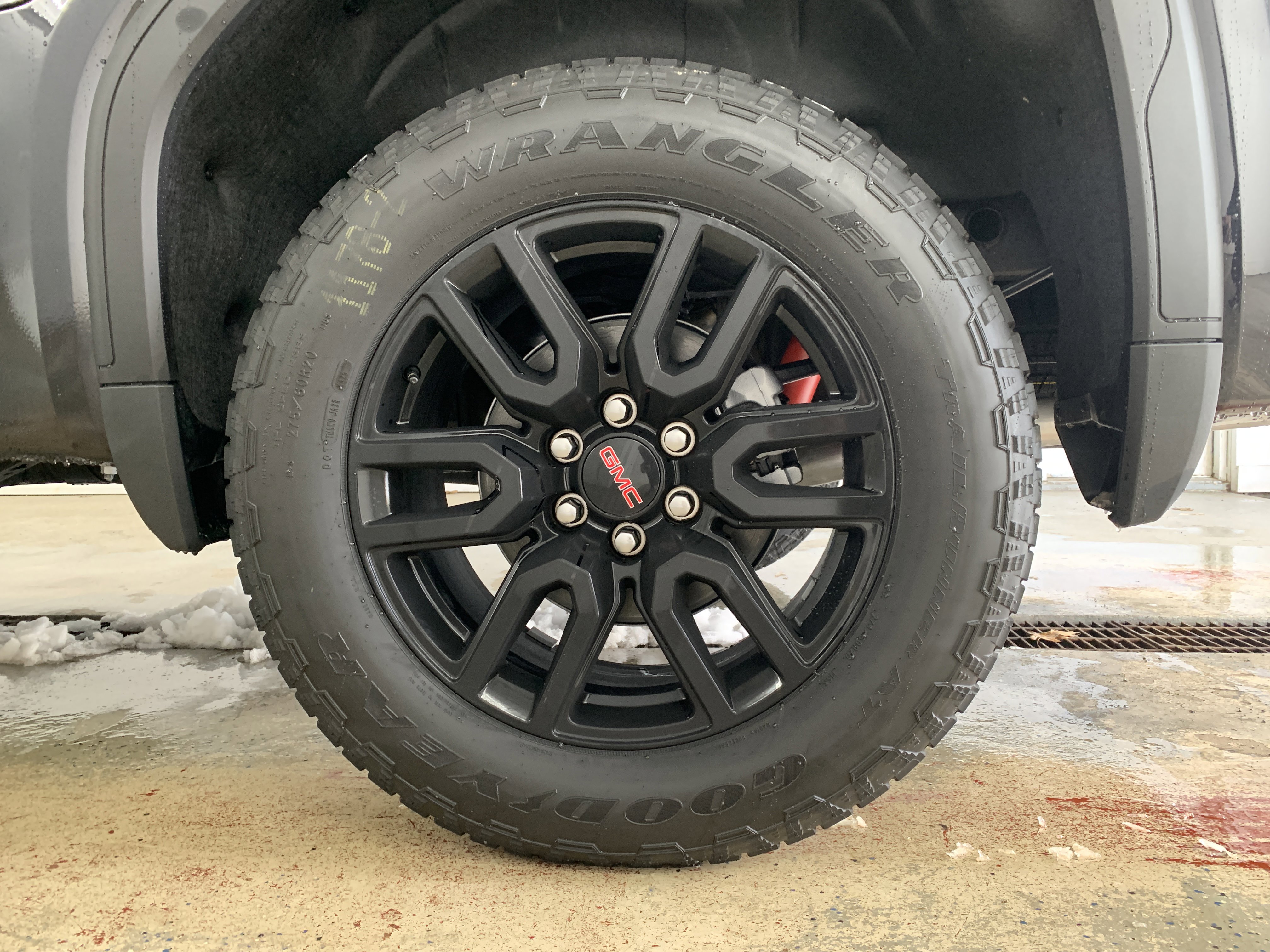 New 2026 GMC Sierra 1500 Elevation image 9