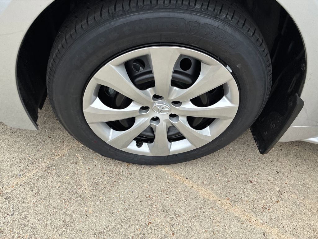 New 2026 Toyota Corolla LE image 34