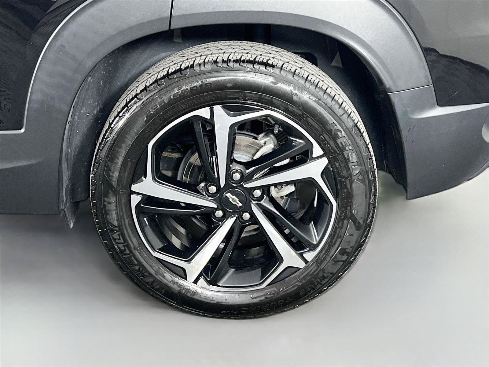 Used 2021 Chevrolet TrailBlazer RS w/ Sun and Liftgate Package AWD/4WD image 30