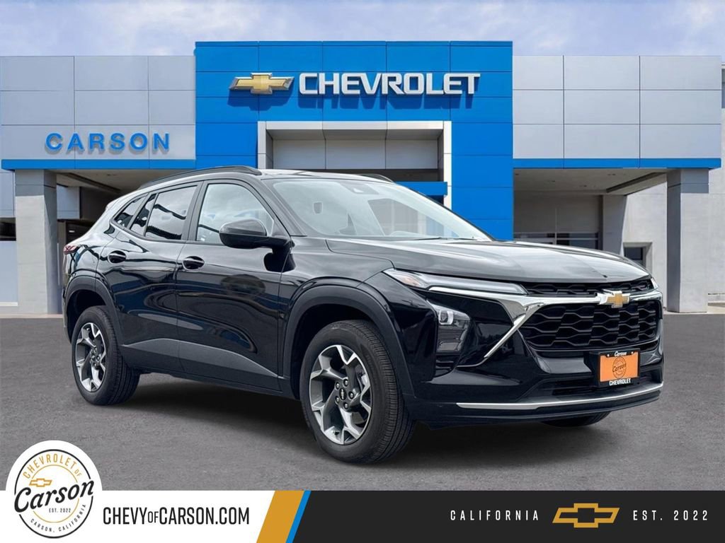 Used 2025 Chevrolet Trax LT