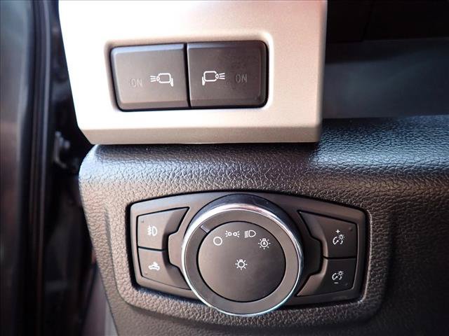 Used 2015 Ford F150 Lariat w/ Equipment Group 502A Luxury AWD/4WD image 19