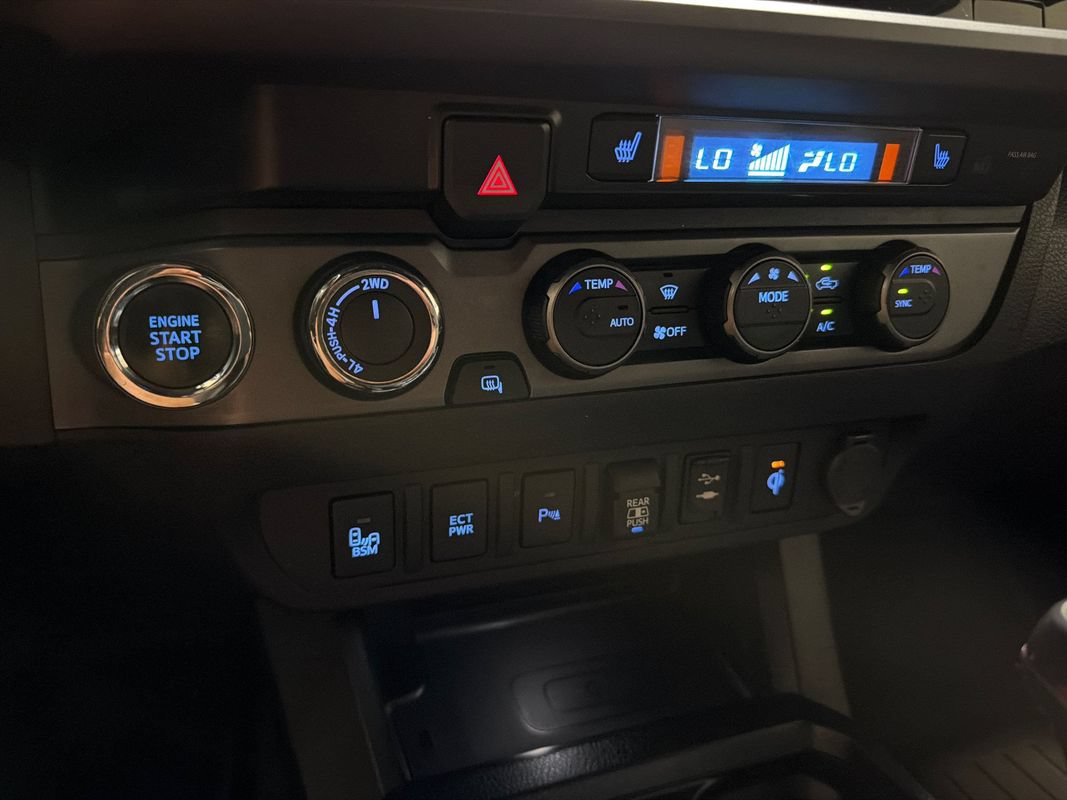 Used 2019 Toyota Tacoma TRD Pro AWD/4WD image 21