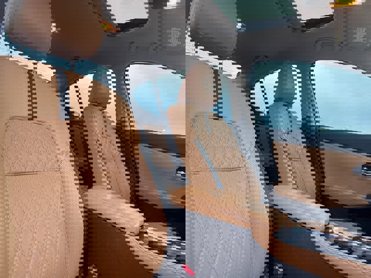 Used 2022 Nissan Sentra SV w/ SV Premium Package image 26