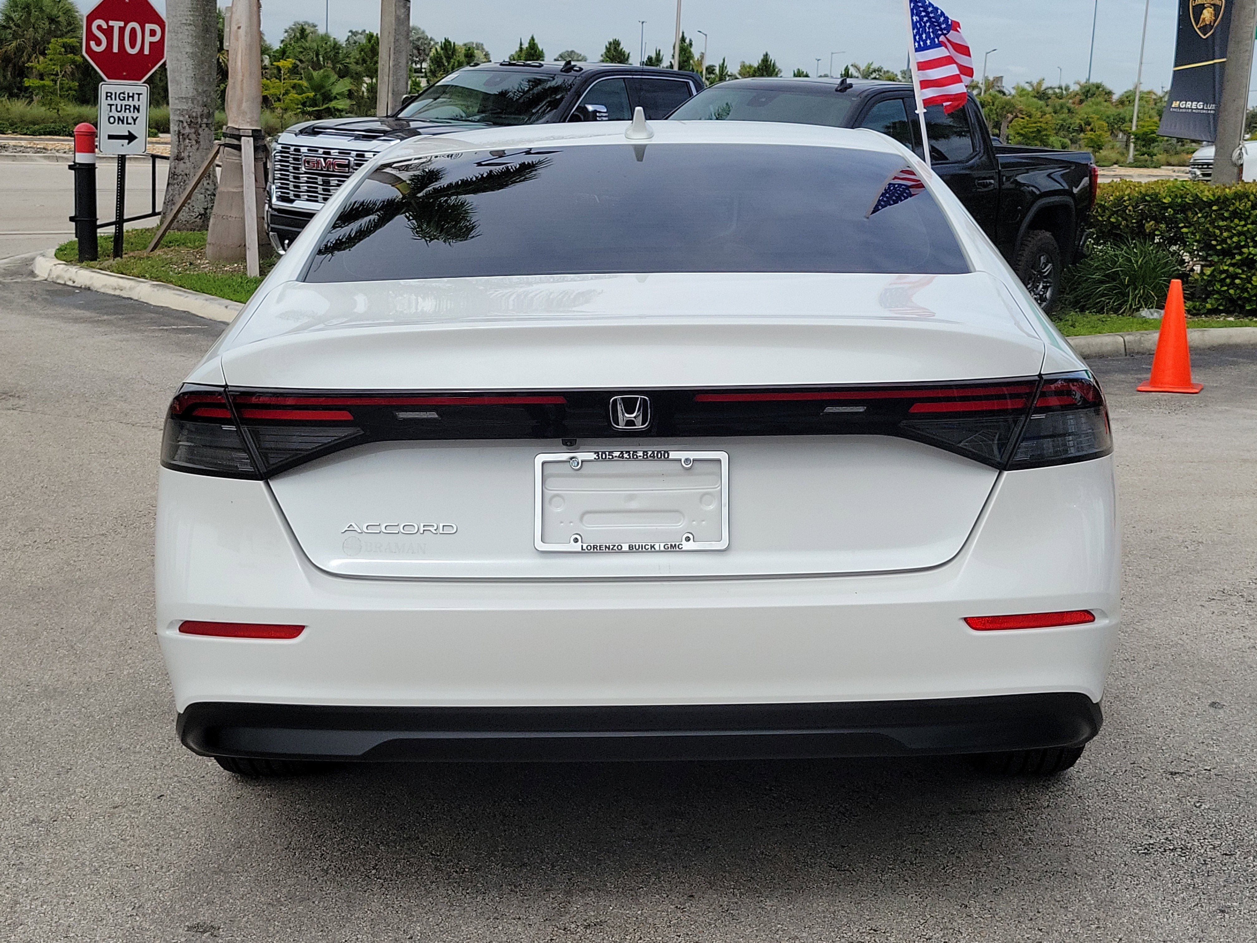 Used 2024 Honda Accord EX image 6