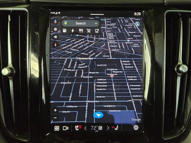 Used 2023 Volvo XC60 T8 Ultimate image 13