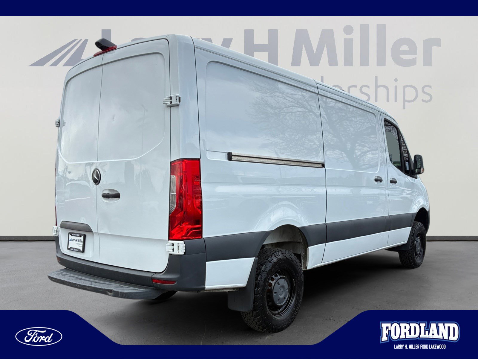 Used 2020 Mercedes-Benz Sprinter 2500 image 5