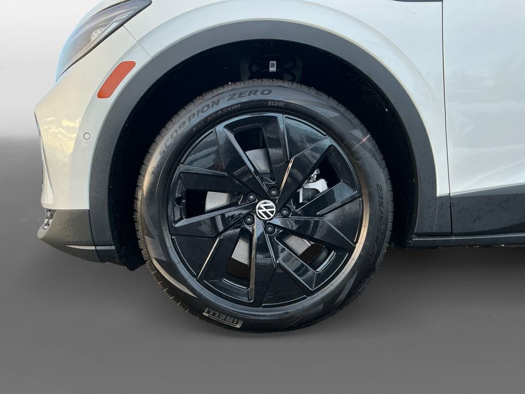 New 2026 Volkswagen ID.4 Pro S Plus image 14