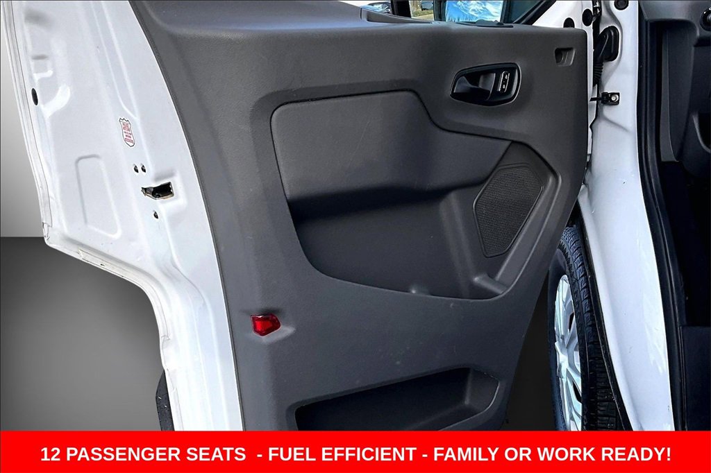 Used 2023 Ford Transit 350 XLT image 18